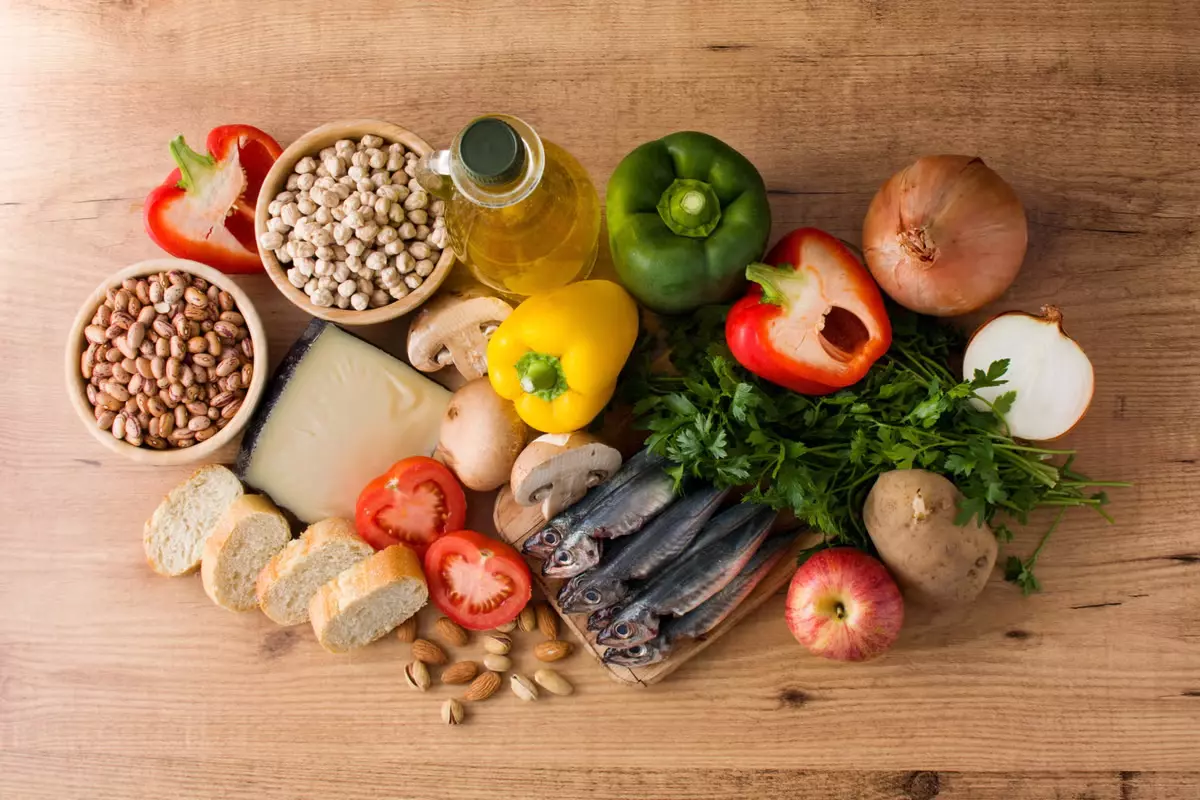 Ученые назвали шесть продуктов, которые защищают мозг от развития деменции