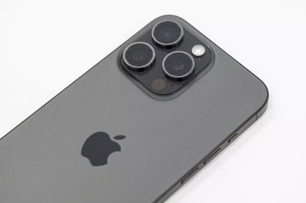 Поставщик Apple провел IPO и привлек в Гонконге свыше $600 млн