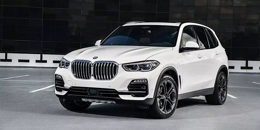 Весенний рекорд авторынка: продажи BMW в России взлетели на 70% на фоне выхода новых высокотехнологичных моделей